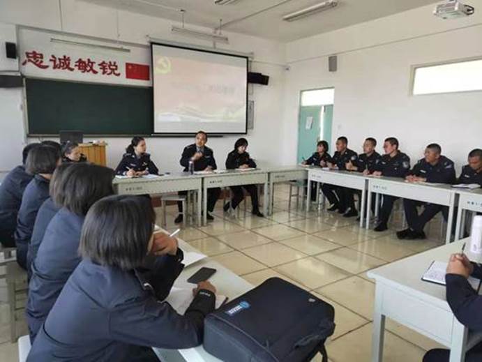 7e99e98be21cddfd7896fc86bda4644