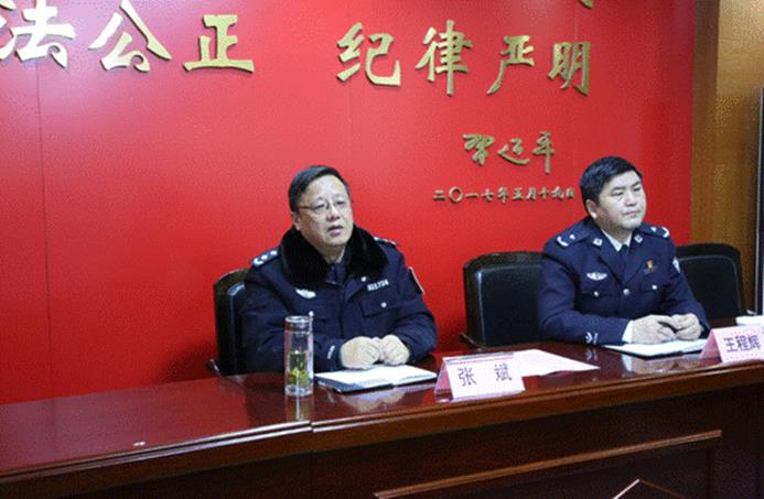 说明: C:\Users\lkx\AppData\Local\Temp\WeChat Files\e103e8599bcdd4e10554a267840f8d7.png