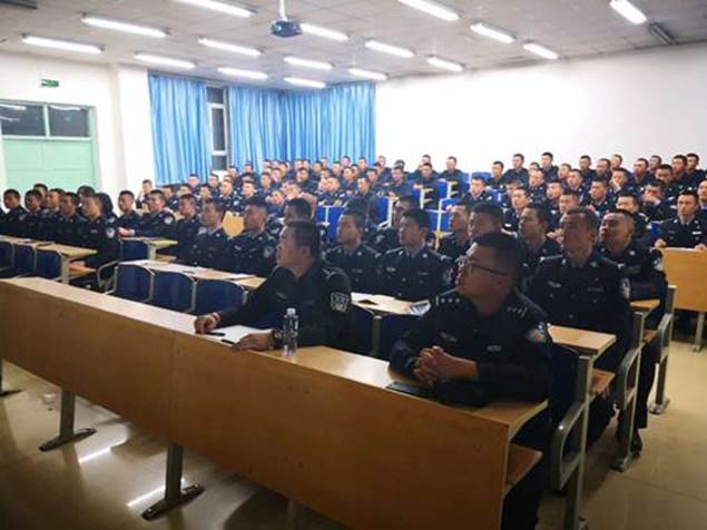 说明: G:\1.博士后工作\8.博士后进站\2018\王圆圆博士\讲座\微信图片_20180927101459.jpg
