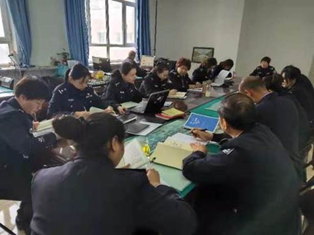 说明: J:\7a39f1c02fbd08f4737233826f81314.jpg7a39f1c02fbd08f4737233826f81314